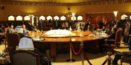 رايتس ووتش تطالب بمناقشة “جرائم الحرب”في محادثات السلام اليمنية