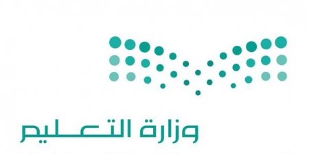 «التعليم» تُنهي تكليف كافة المدانين في واقعة «مظلة الريش» وتُحيلهم للتحقيق