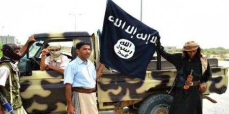 عين اليمن الاخبارية مباشر "القاعدة" ينسحب من زنجبار وجعار جنوب اليمن