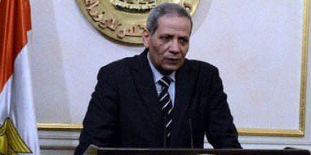 الحكومة تشكل لجنة لتغيير أسلوب تداول أسئلة امتحانات الثانوية العام المقبل