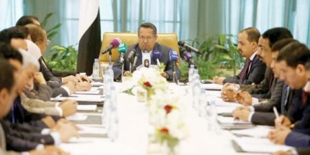 اخبار اليمن اليوم الجمعة الحكومة اليمنية تدرس السماح للقطاع الخاص باستيراد المشتقات النفطية