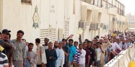 وزارة العمل السعودية توجه كلمة شكر للمقيمين و تدعو لتوظيفهم