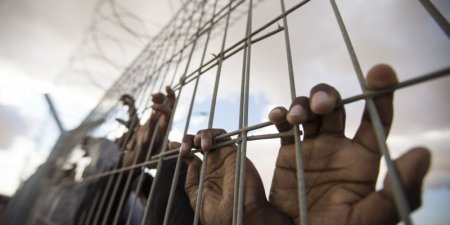 اخبار اليمن اليوم مباشر عاجل مليشيا الحوثي والمخلوع تعلن استعدادها لإطلاق 4 ألاف أسير ومعتقل.. الشرط
