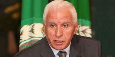 مصدر بحركة فتح: عزام الأحمد فى مصر لبحث المصالحة الفلسطينية مع حركة حماس