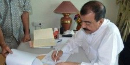 توقيع عقد مع شركة ديلون بتنفيذ مشروع إيصال التيار الكهربائي لقرى مديرية غيل بن يمين