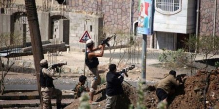 إشتباكات عنيفة في إب و تعز و لحج