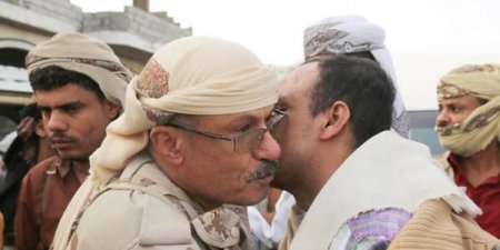 اخبار اليمن اليوم الأحد ثلاثة اسرى سابقون لعبوا دورا بارزا في الوساطة...ومشاورات الكويت حركت المياه الراكدة