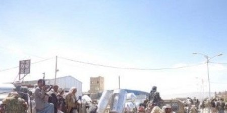 المصدر اون لاين عاجل ميليشيا الحوثي تقتحم منزل الشيخ المفلحي برداع بالبيضاء وتختطف أحد أفراد أسرته