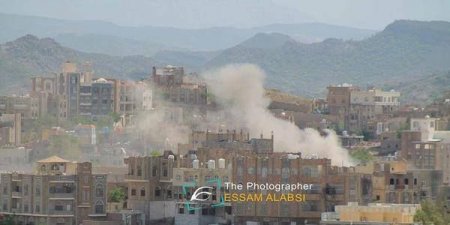 المصدر اون لاين عاجل مقتل 4 من أسرة واحدة بينهم 3 نساء في قصف للحوثيين على أحد احياء مدينة تعز