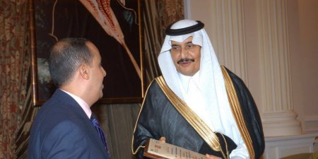 الوزير الأرياني : جامعة الامير محمد بن فهد تمثل صرحاً علمياً مهماً في الوطن العربي