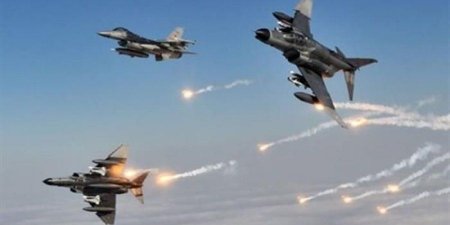 عاجل.. تحليق كثيف ومستمر لطيران التحالف فوق أجواء صنعاء وغارات في القبطية وصعدة ومأرب والجوف