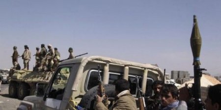 الحوثيون يسيطرون على مواقع جديدة في القبيطة بلحج ويقتربون من قاعدة العند الجوية