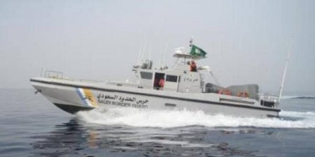 القبض على "يمنيين" حاولا تهريب كمية من الحشيش عبر البحر إلى السعودية