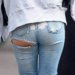 اليمن الان عاجل اخبار انتشار موضة بنطلونات جينز جريئة .. ” ممزقة ” من الخلف بعد ان كانت ممزقة من الأمام "صور"