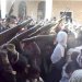 عاجل : عصابة نساء حوثيات يهاجمن وقفة احتجاجية لأمهات المختطفين أمام النائب العام ( صورة)