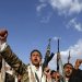 قيادي حوثي يكشف عن الخطر الذي يزعج جماعته أكثر من قوات التحالف والشرعية